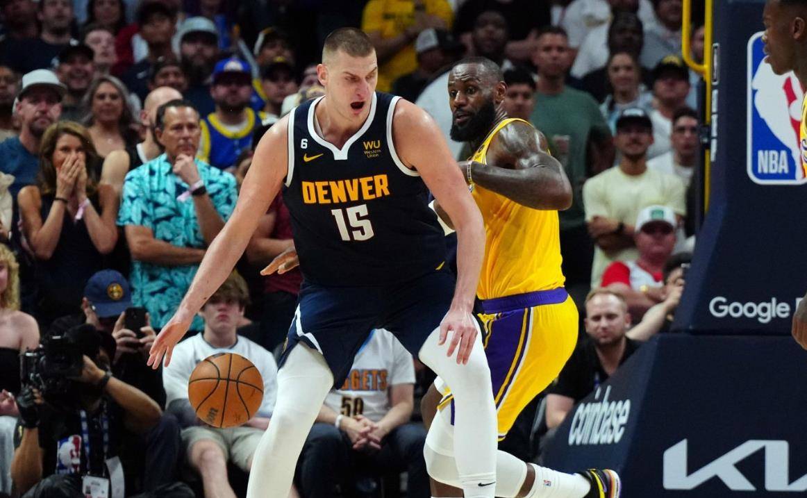 苏翊鸣大跳台决赛回放 苏翊鸣大跳台决赛回放